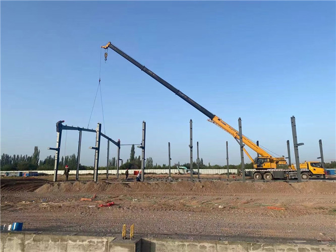 巴州区夜间、节假日作业是否有加价？加价比例多少？